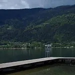 Mobile In Austrian Countryside 別荘