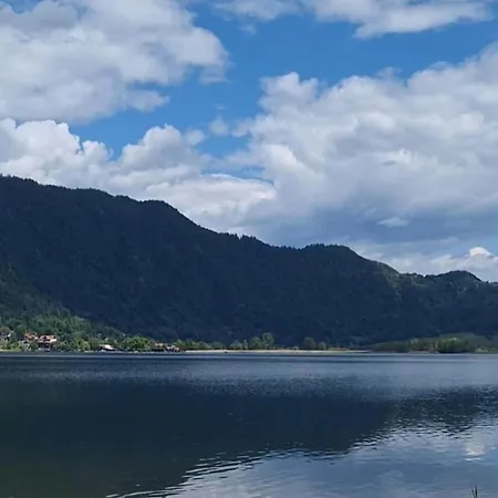 Mobile In Austrian Countryside بيت للعطل