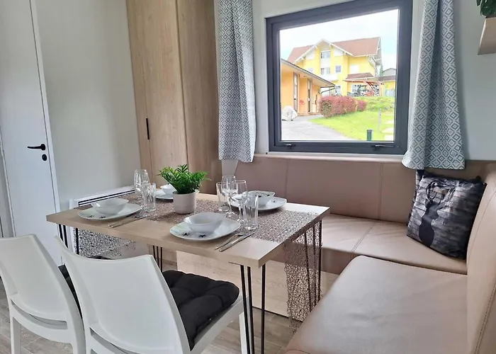 Mobile In Austrian Countryside Altossiach