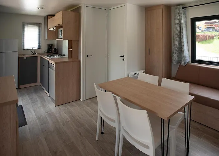 Mobile In Austrian Countryside Altossiach